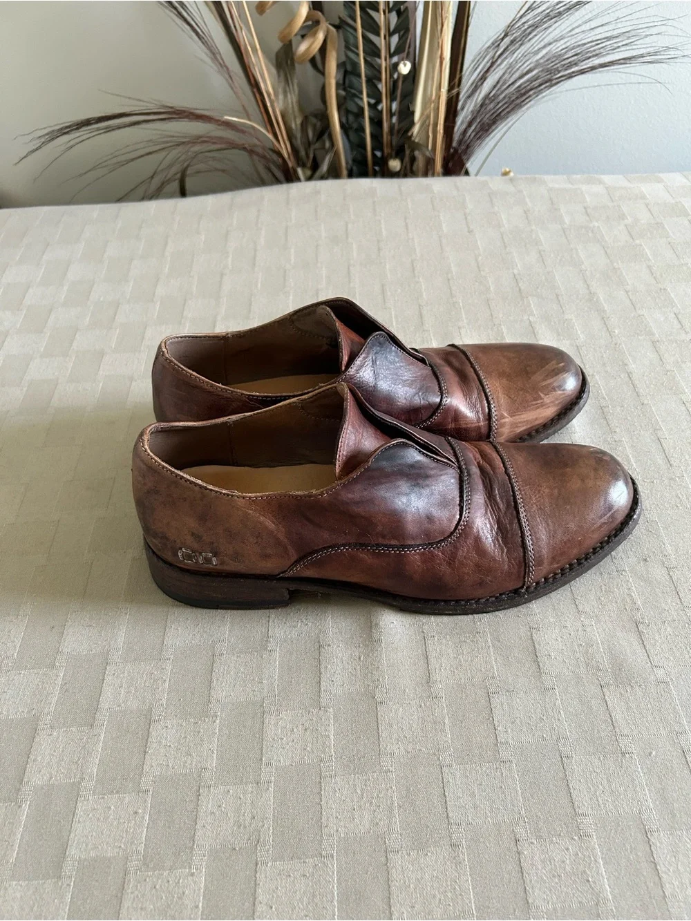 Bed Stu Thorn Cap Toe Laceless Slip On Leather Cobbler Oxfords